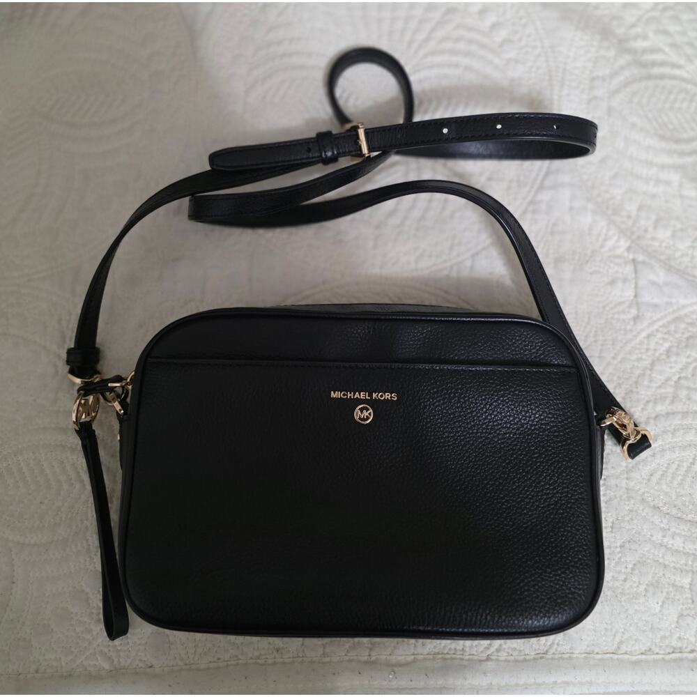 Michael Kors Jet Set Crossbody
